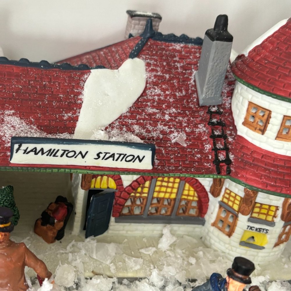 Hearthside Village - Hamilton Station (Retired)